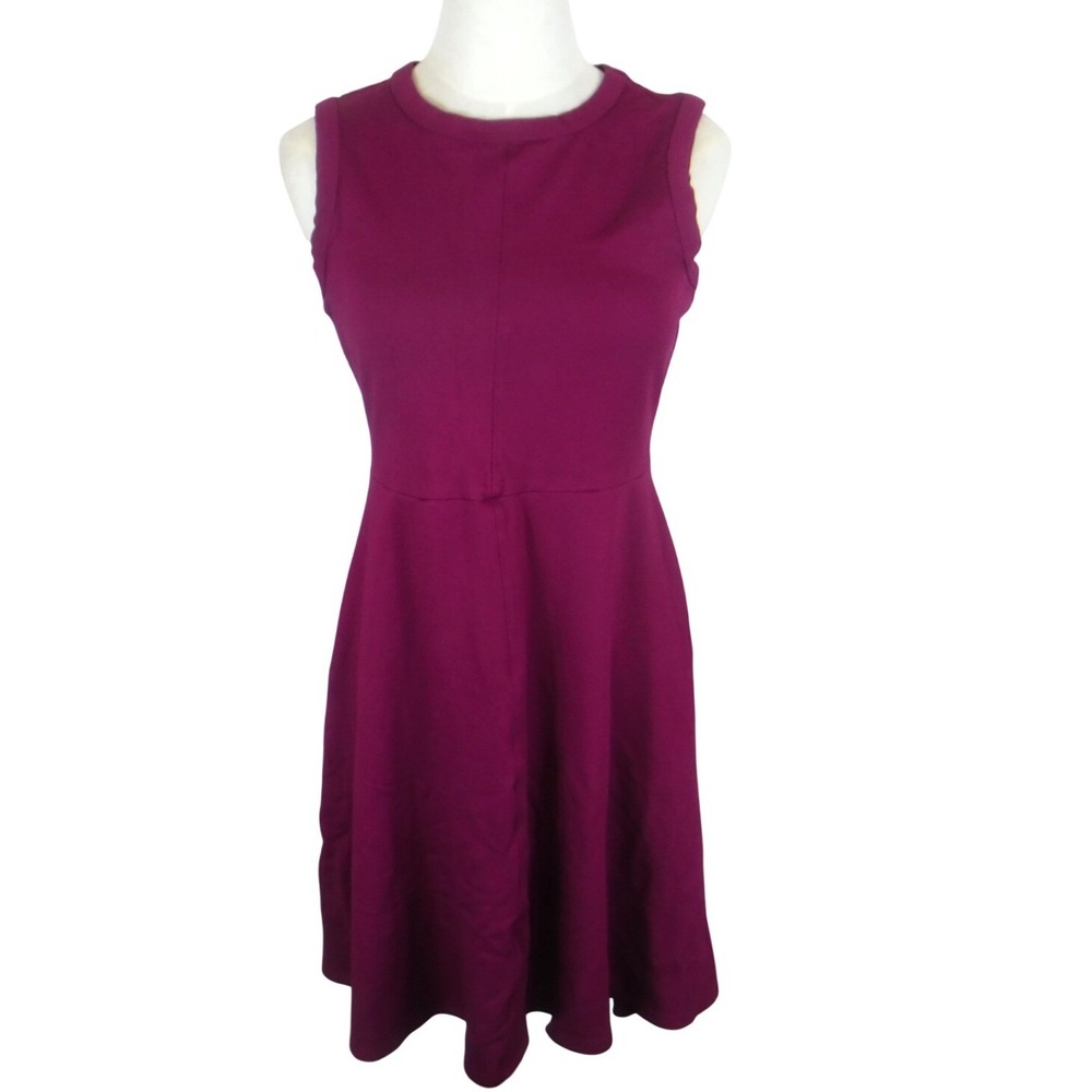 Banana Republic Women's Small Plum Sleeveless Sheath ‎ Dress Knee Length Stretch